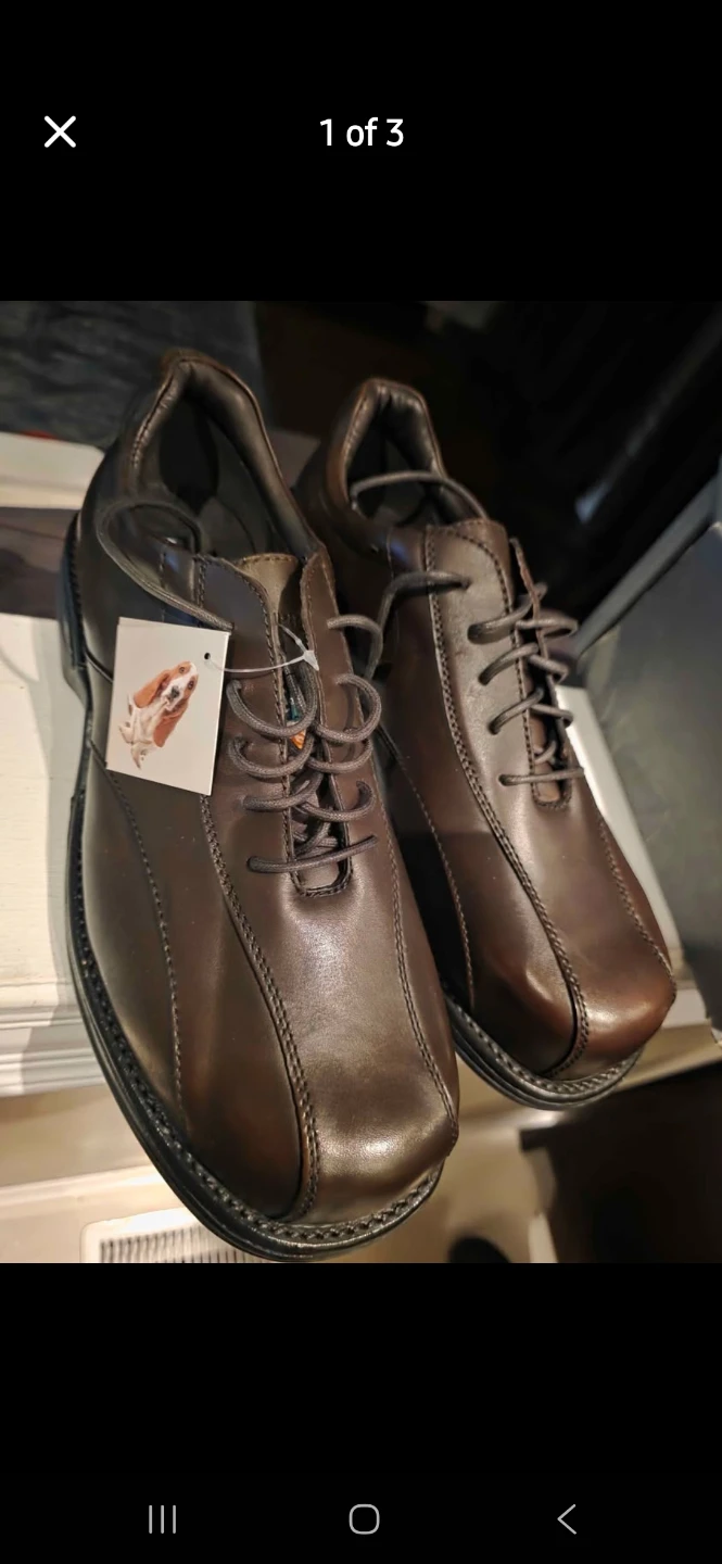 Shoes - Mens steel toe hushpuppies - NEW