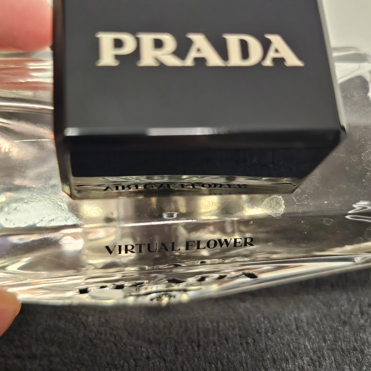 Prada Virtual Flower Eau de Parfum 90ml *TESTER BOTTLE* image indicator(2)