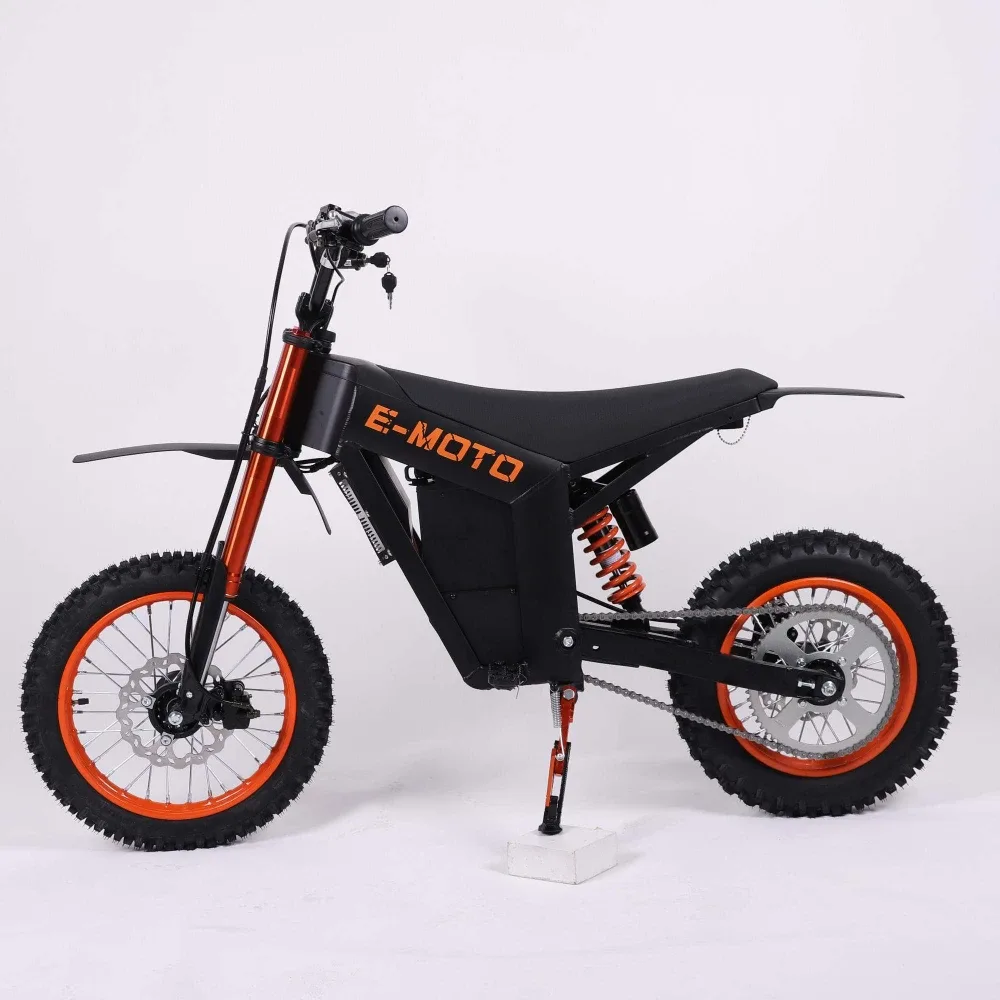 BNIB Tuttio, Christmas sale!!