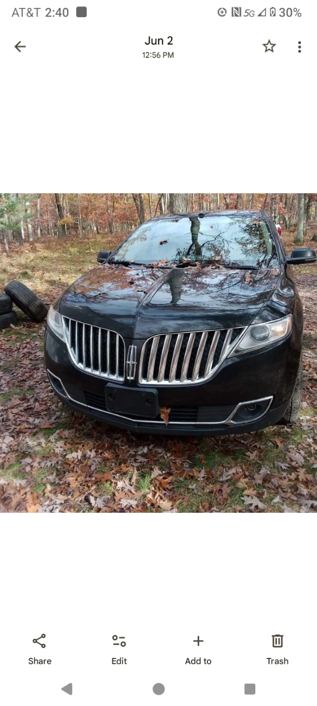 Lincoln MKX Black SUV - photo 2