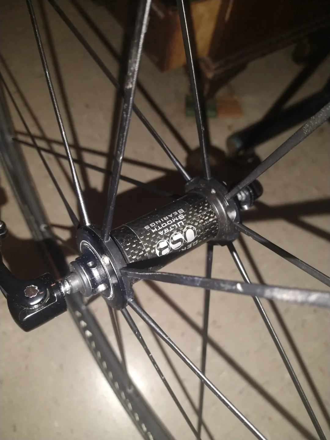 Fulcrum zero nite clincher wheels 700c, with extra image indicator(8)