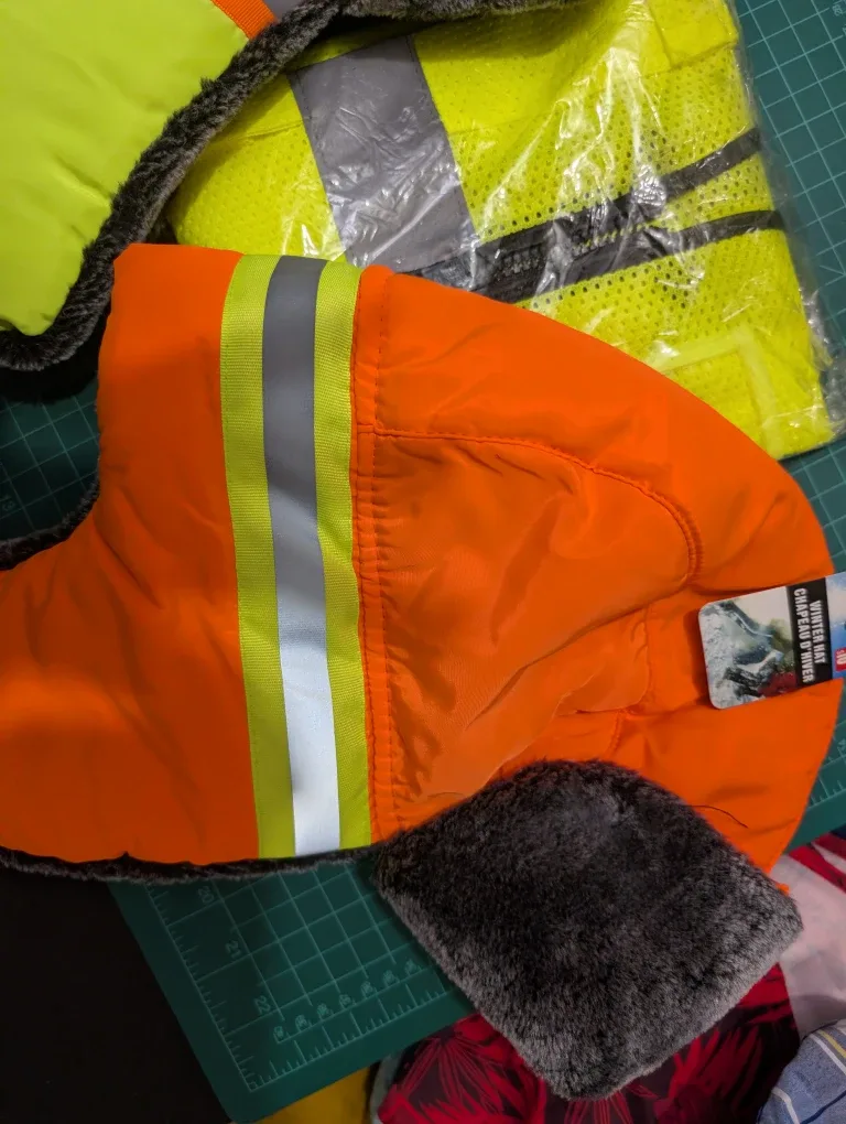 High Visibility Safety Vest & Winter Hats - NEW image indicator(2)