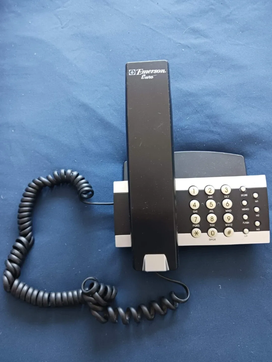 Vintage Emerson Extra EM2245 Corded Phone - Black