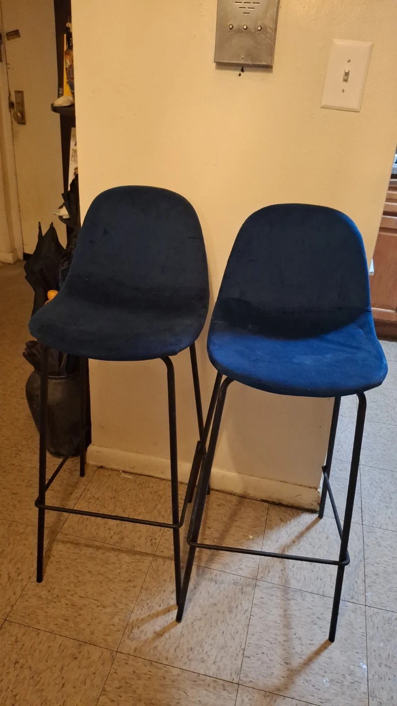 Set of 2 Blue Velvet Bar Stools