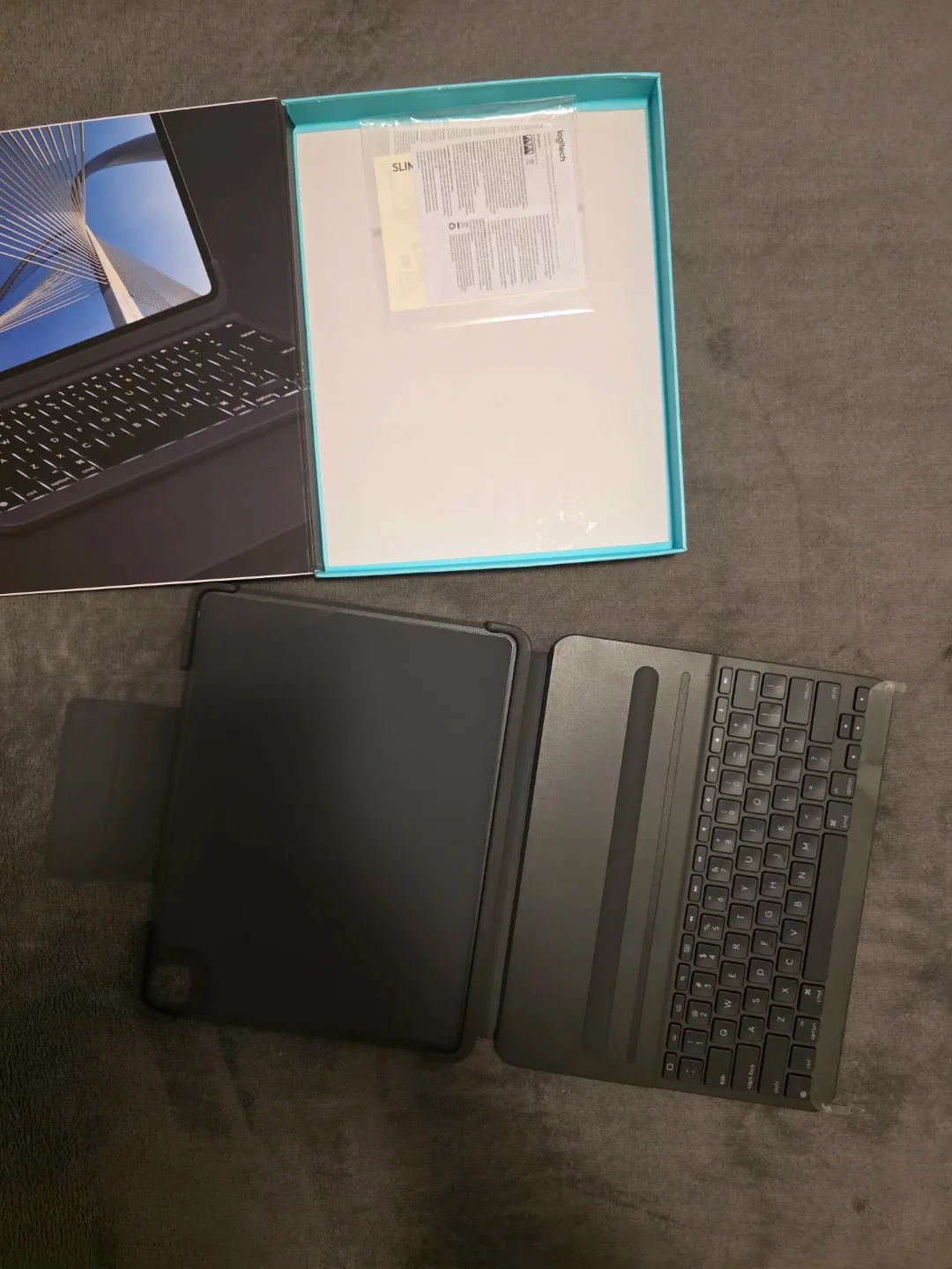 Logitech Slim Folio Pro Keyboard For Apple iPad Pro 12.9" image indicator(5)