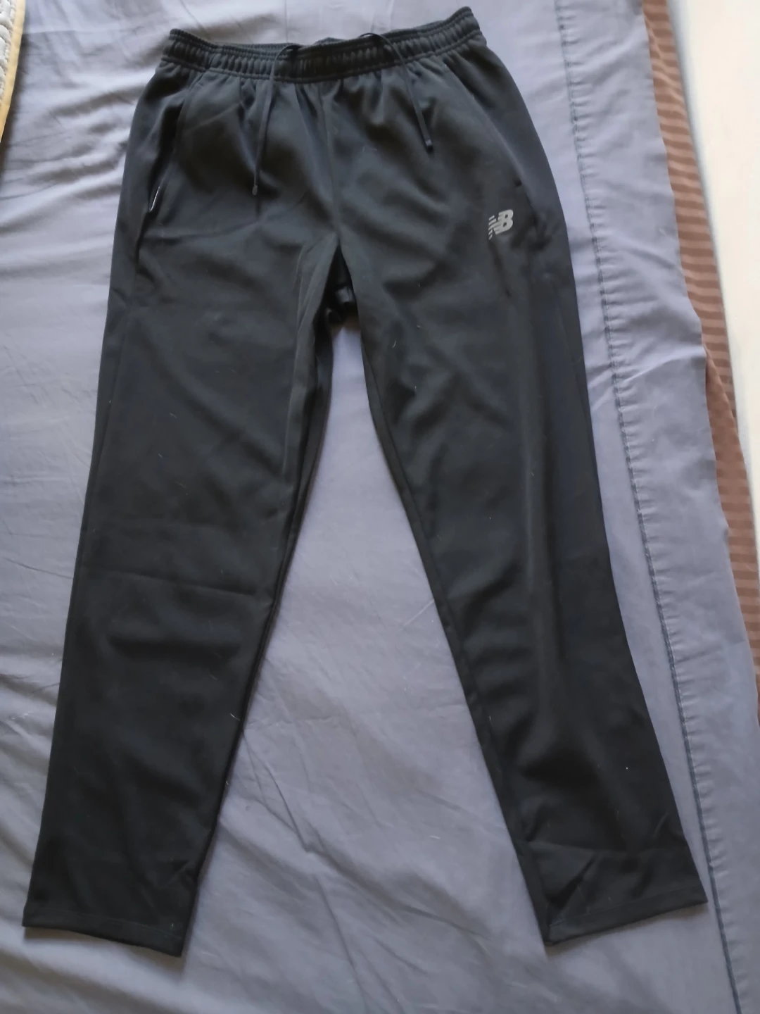 New Balance NB Classic Tee & Black knit Jogger (M) - photo 2