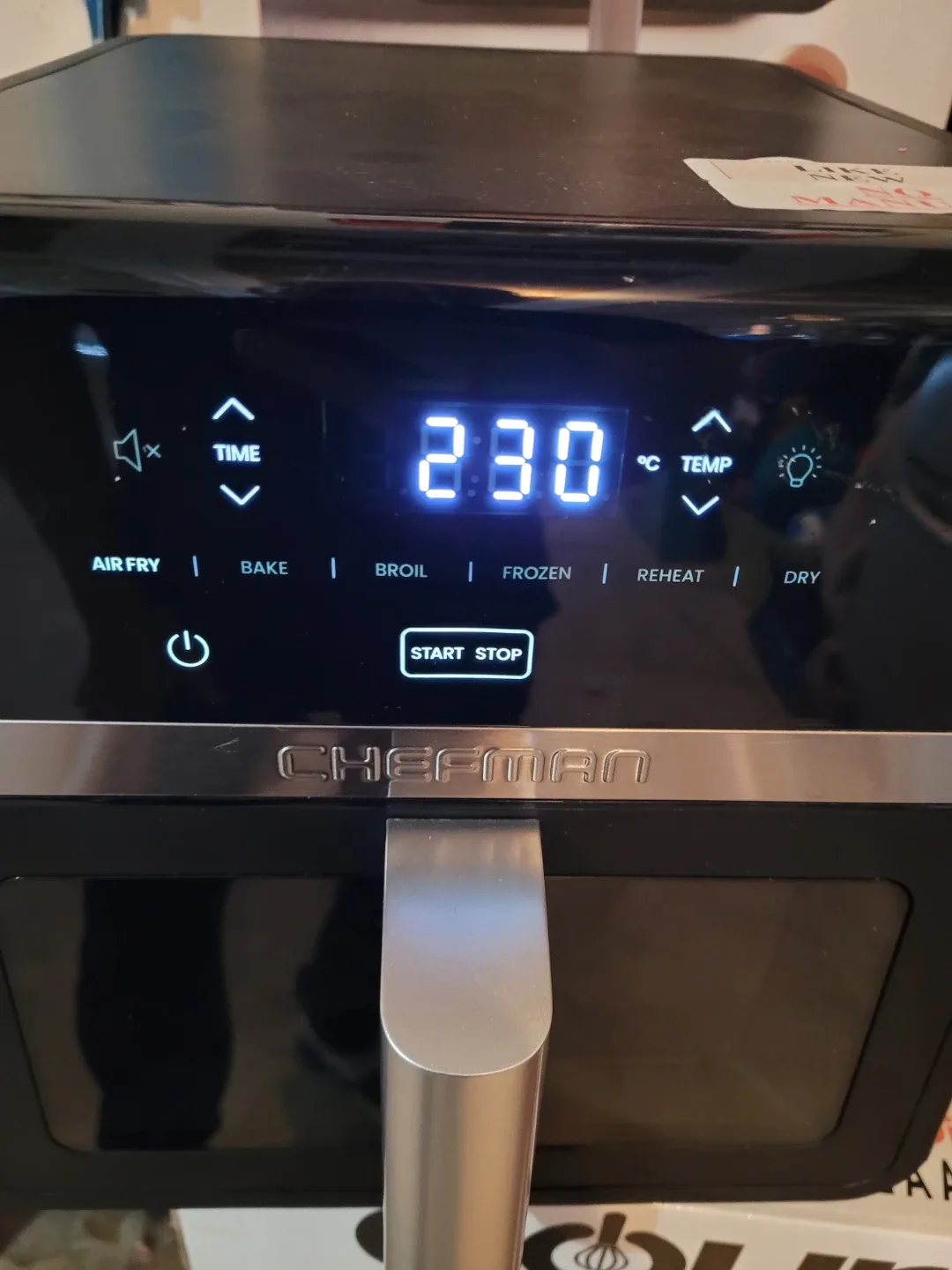 Chefman 4-Dish Dual Basket Air Fryer image indicator(3)