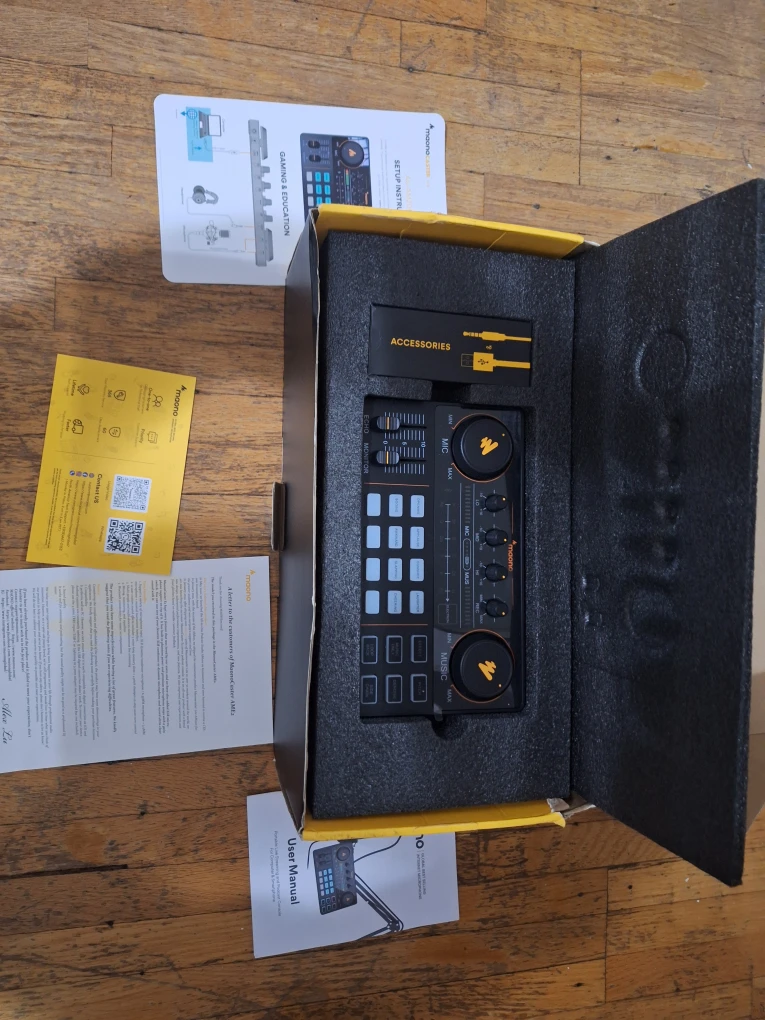 Maono AU-AM200-S6 Portable Podcast Console - photo 5