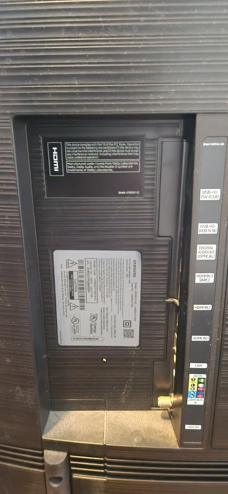 Samsung 50" TV smart -need repair - photo 2