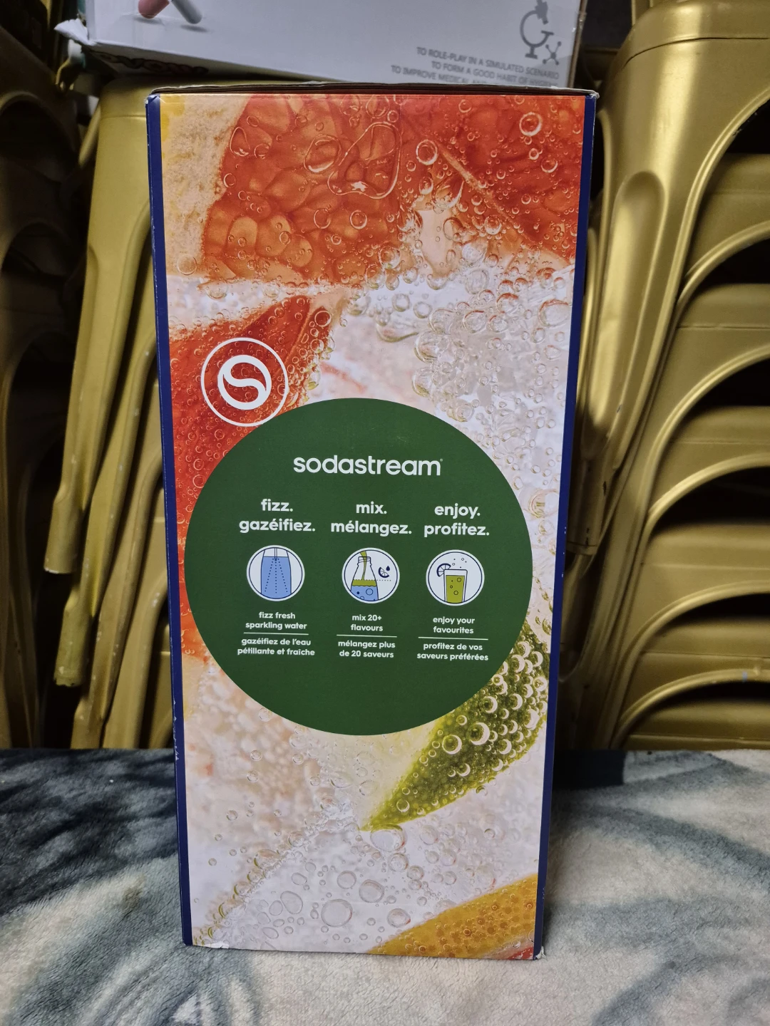 SodaStream Terra Sparkling Water Maker - New in Box! - photo 3