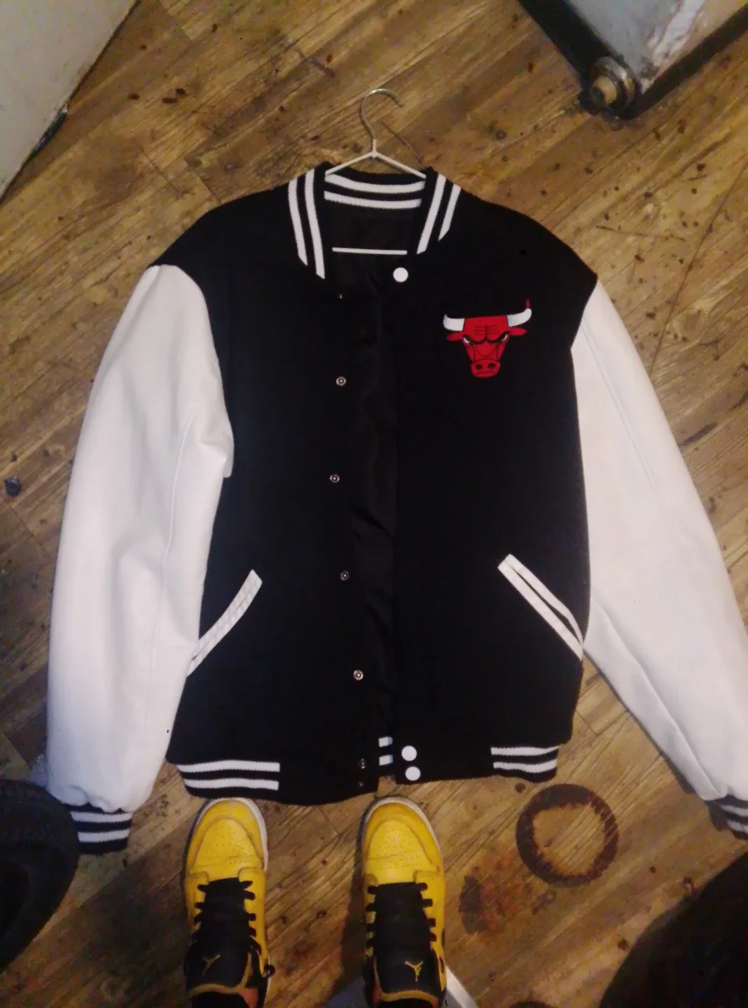 Chicago Bulls Varsity Jacket - Black & White