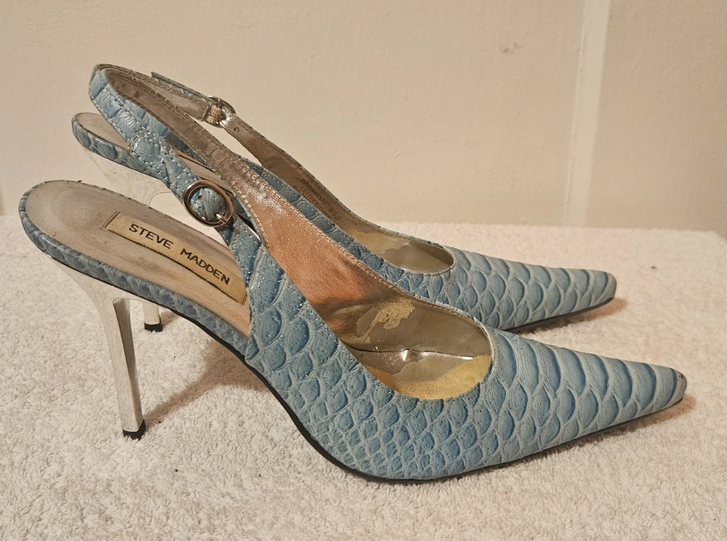 Women high heels shoes - photo 3