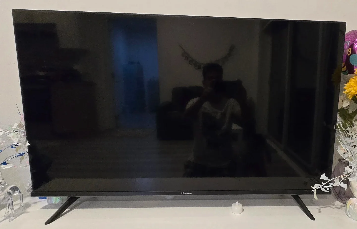 Hisense 43"  Smart UHD TV 4K