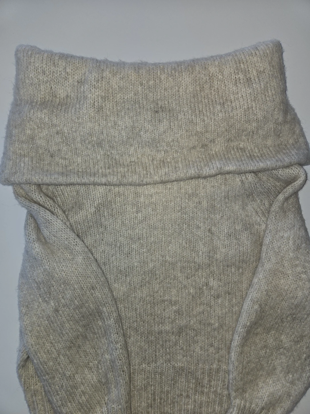 H&M Oatmeal Coloured Sweater - photo 3