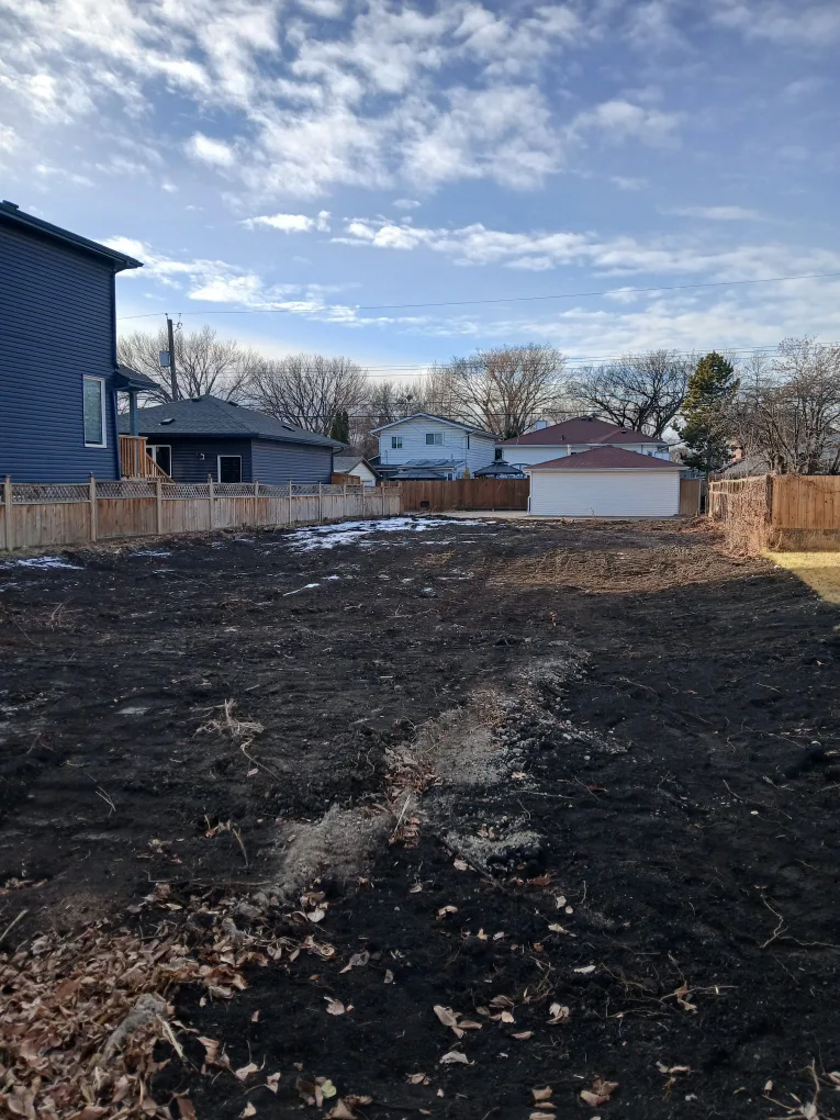 AMAZING LOCATION OF A BIG LOT