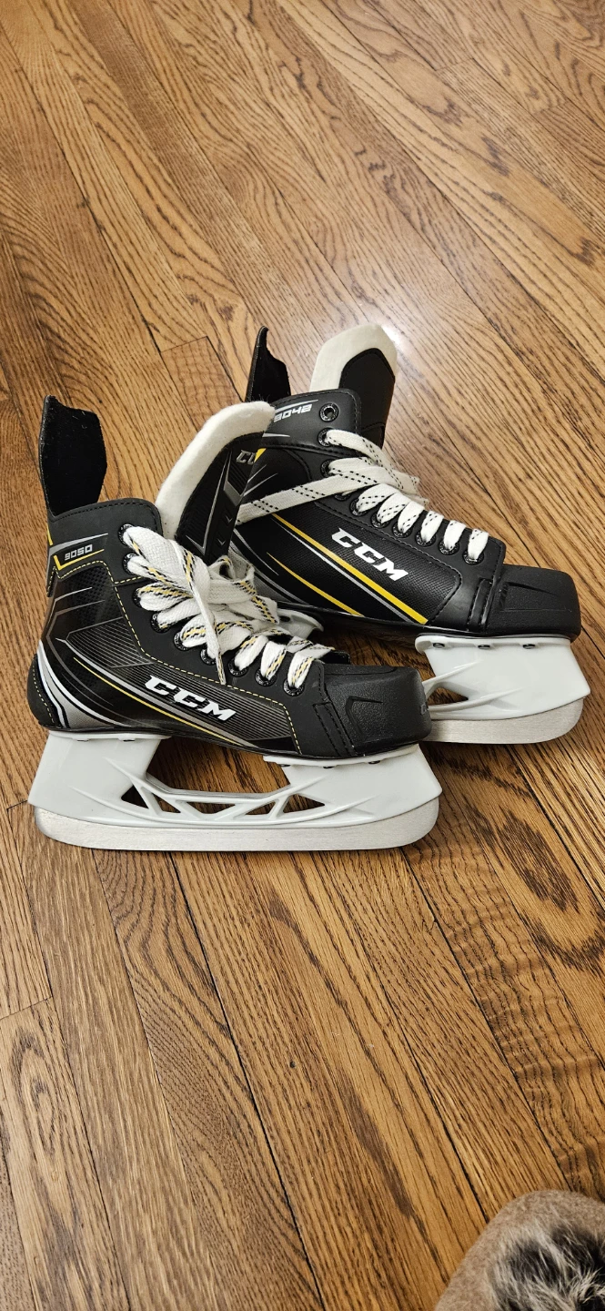 Ice Skates - Size US 3