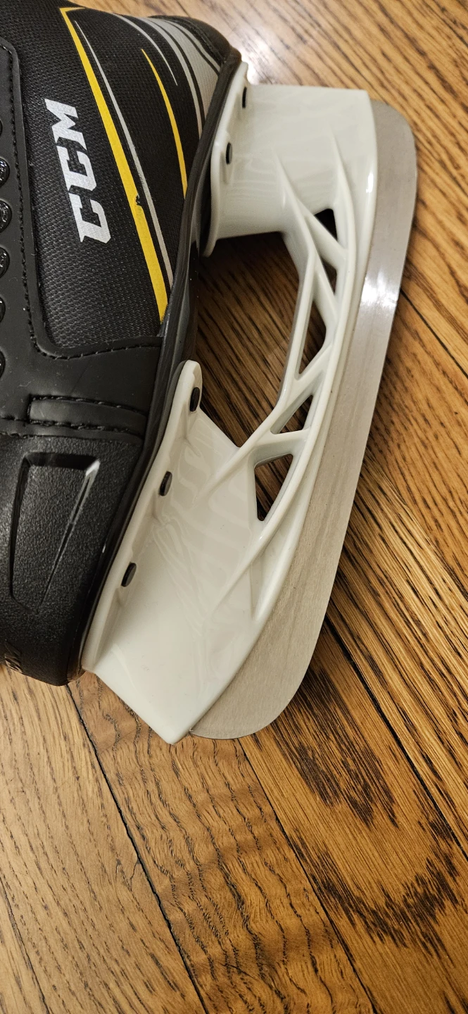 Ice Skates - Size US 3 - photo 4