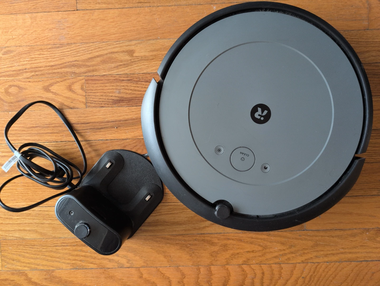 iRobot Roomba i2 Vacuum Cleaner