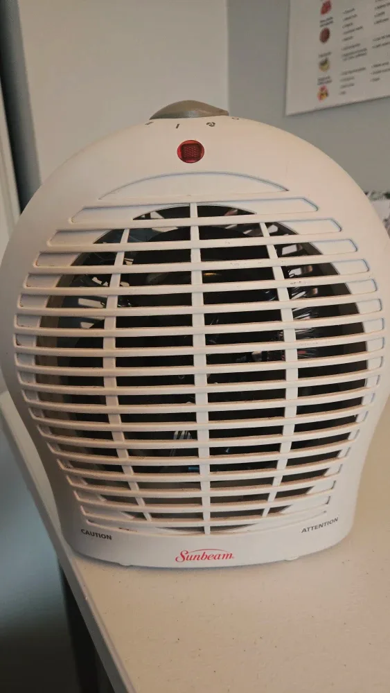 Sunbeam White Space Heater