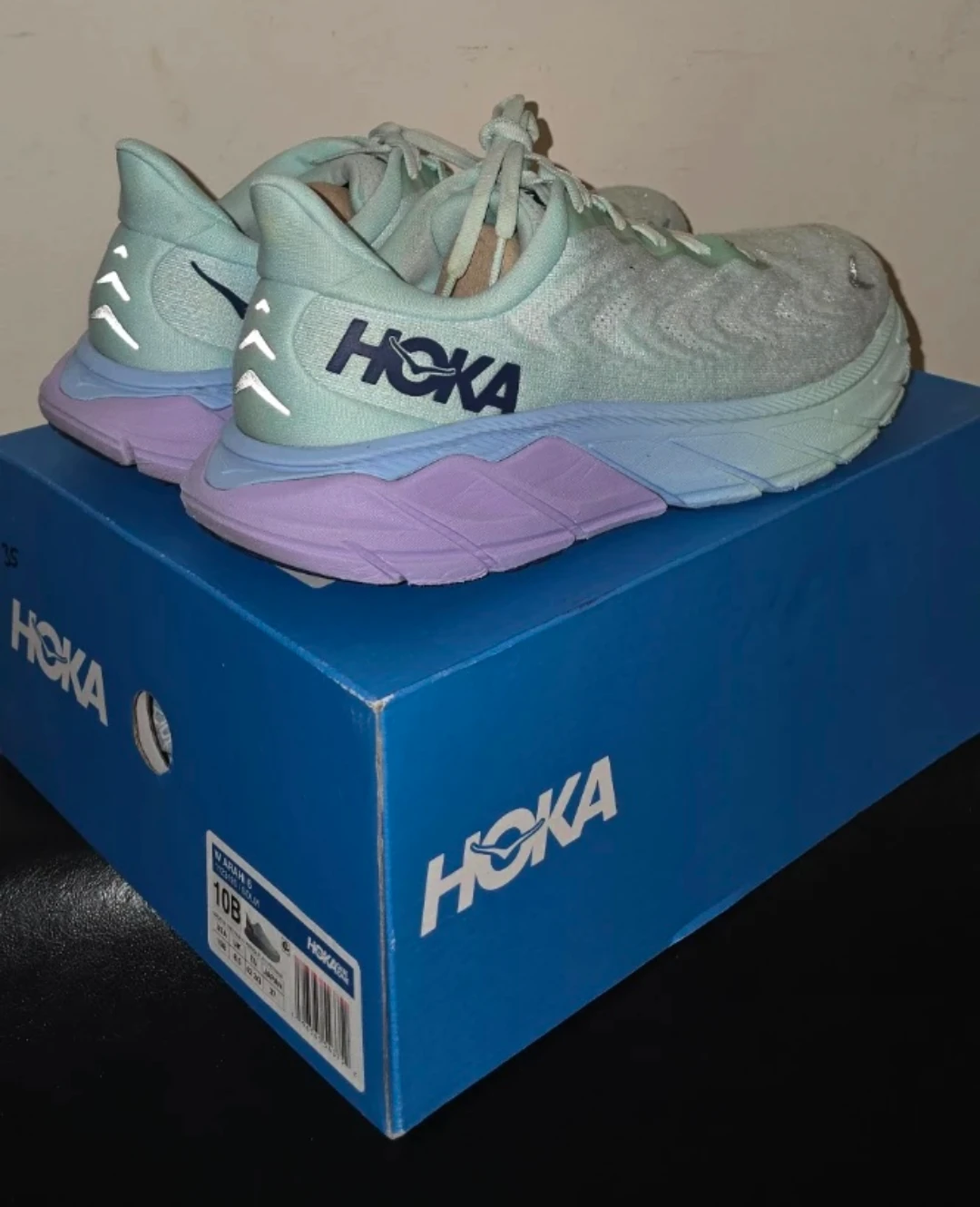 Hoka Arahi 6 Women's Size 10B