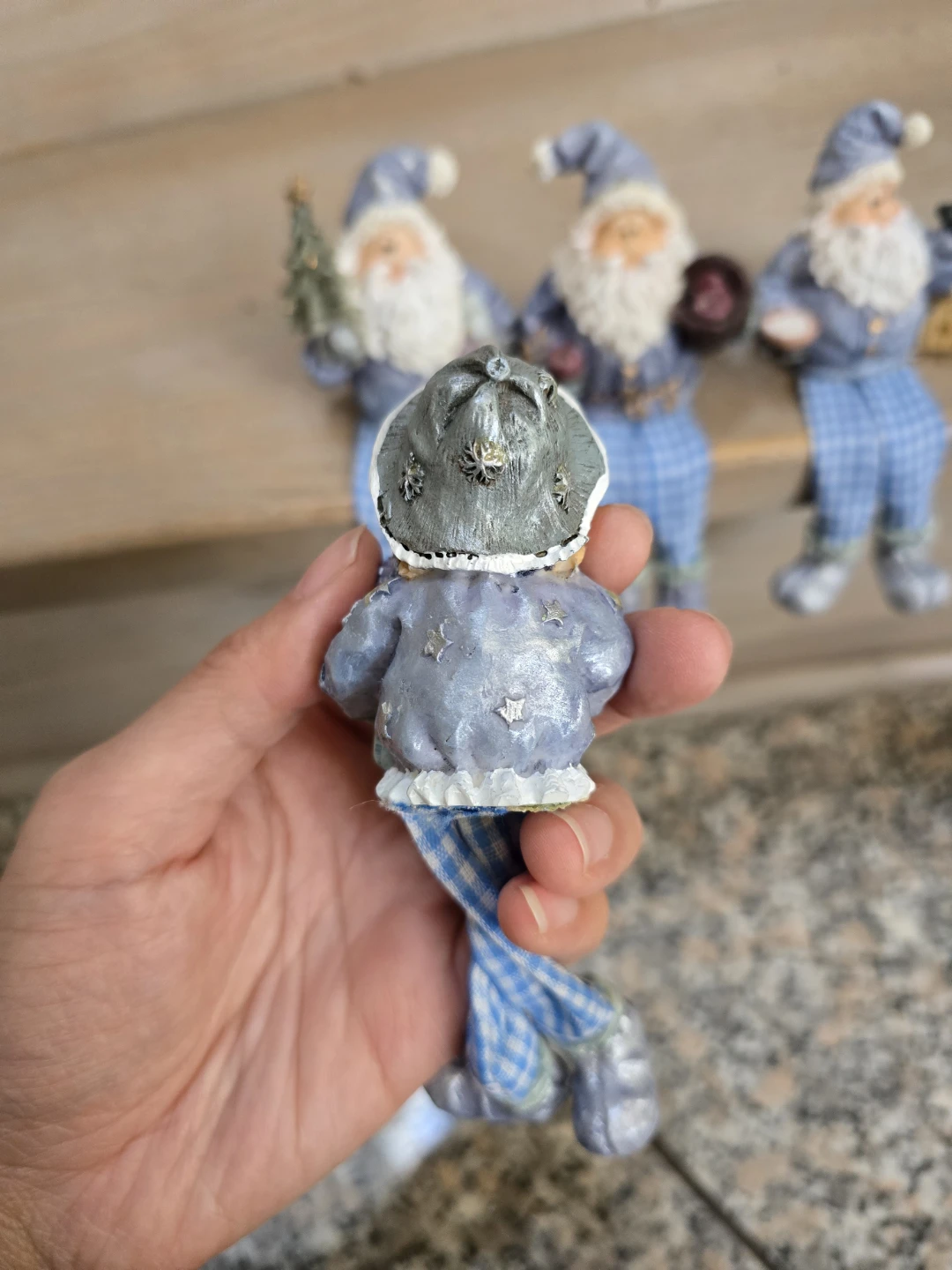 4 Dangly Leg Christmas Figurines - photo 3