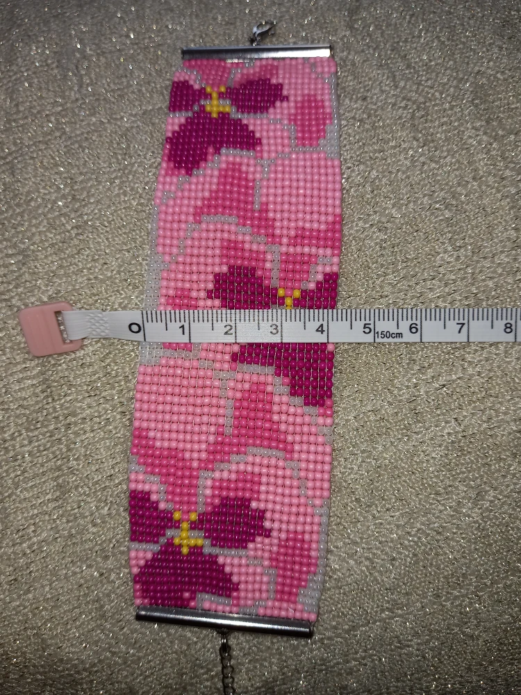 Handmade Beaded Flower Bracelet - photo 4
