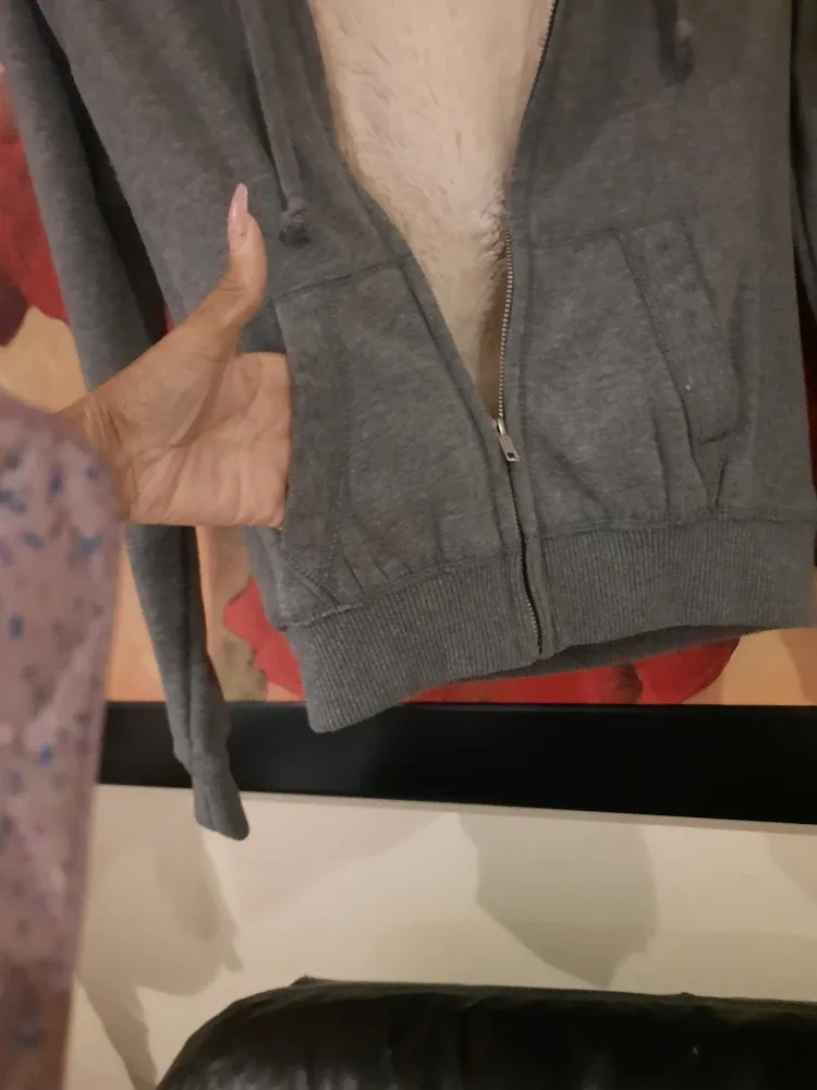 Guess Jeans XS Grey Sherpa Lined Hoodie & BAG image indicator(4)