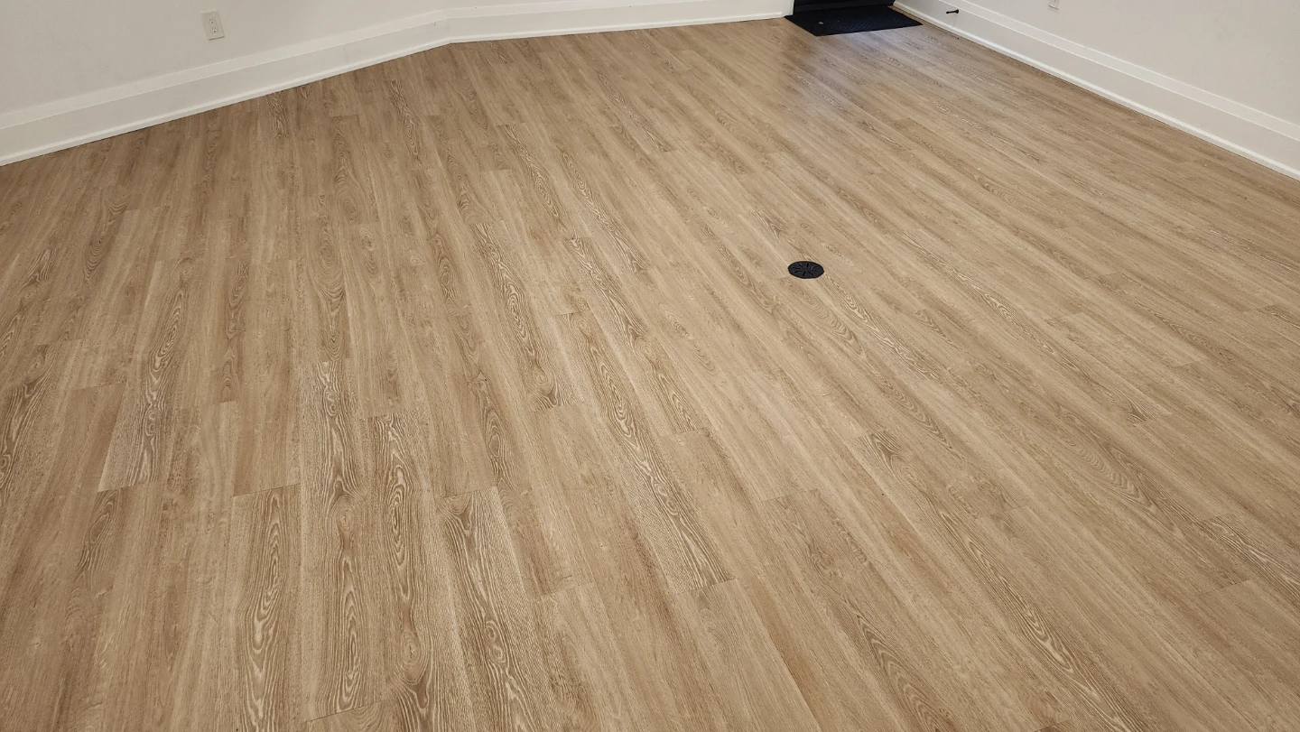 5.5mm SPC Click Flooring