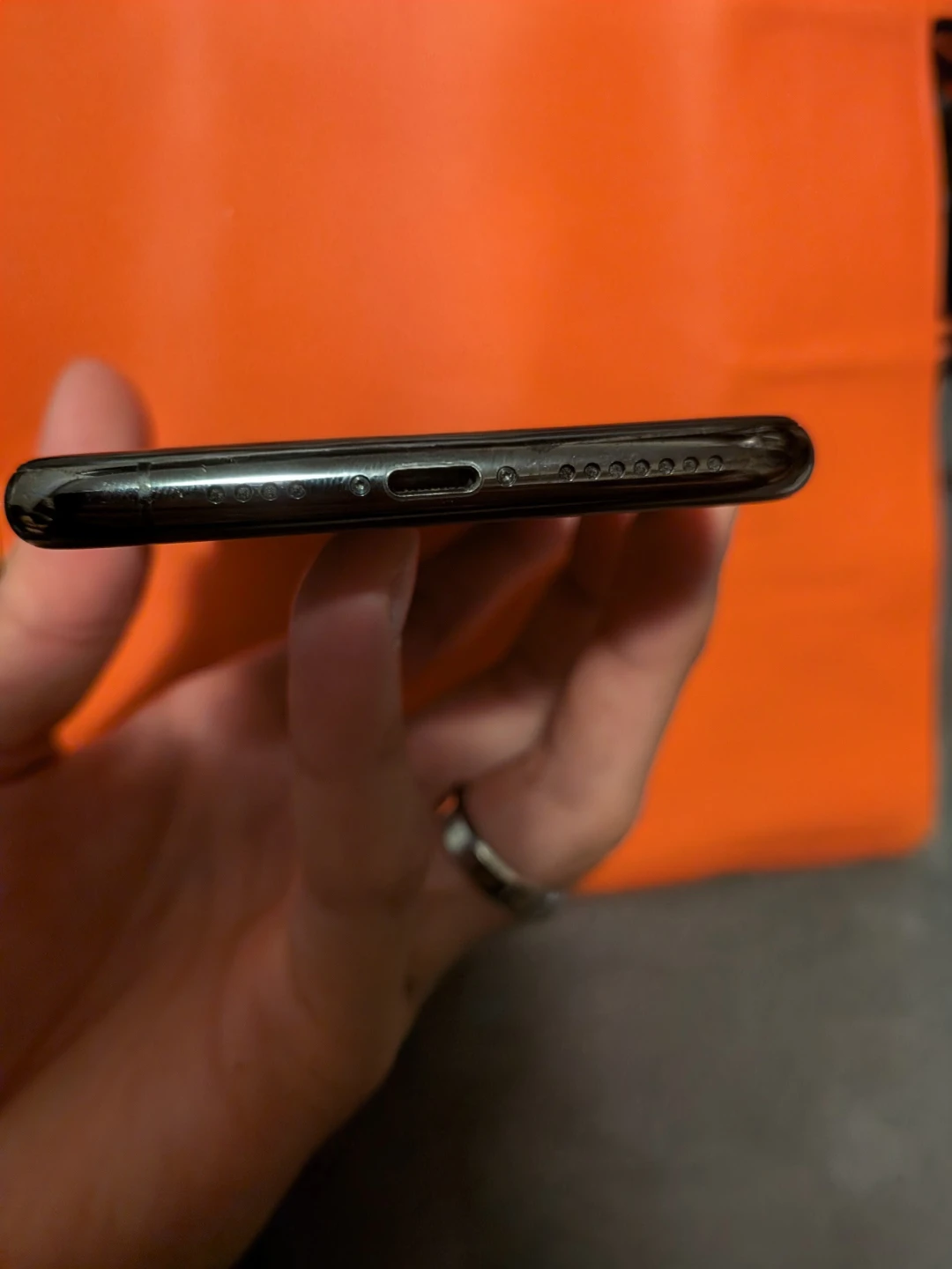 iPhone 11 Pro Max - 256GB - UNLOCKED - Space Grey - photo 2