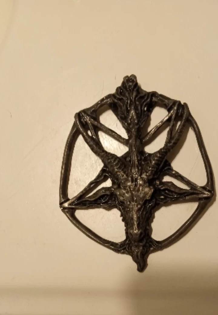 Utra Rare Vintage "Paul Booth "Baphomet" Pendant - photo 5
