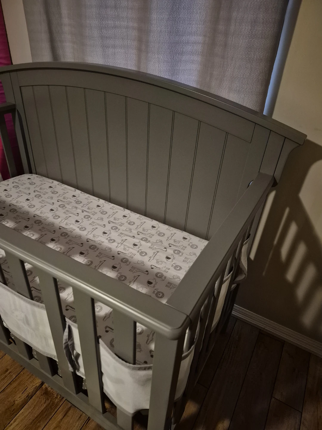 Delaney 4-in-1 Convertable Crib - photo 2