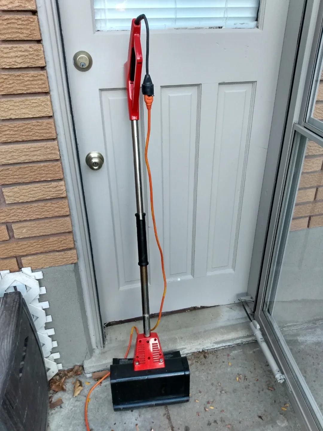 Toro Power Shovel - corded image indicator(3)