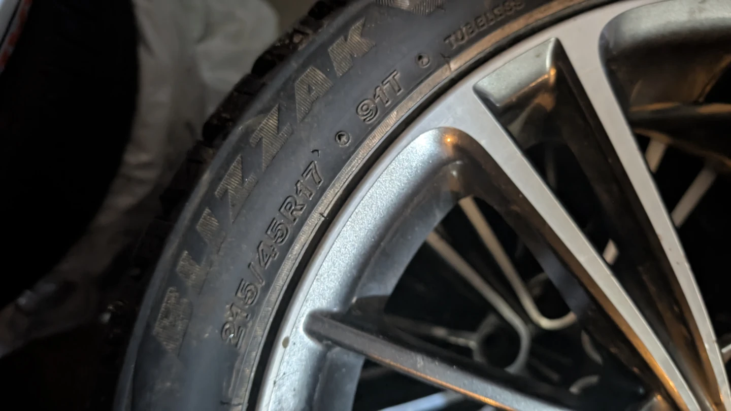 215/45R17 Blizzak Tires on Alloy Rims - photo 2