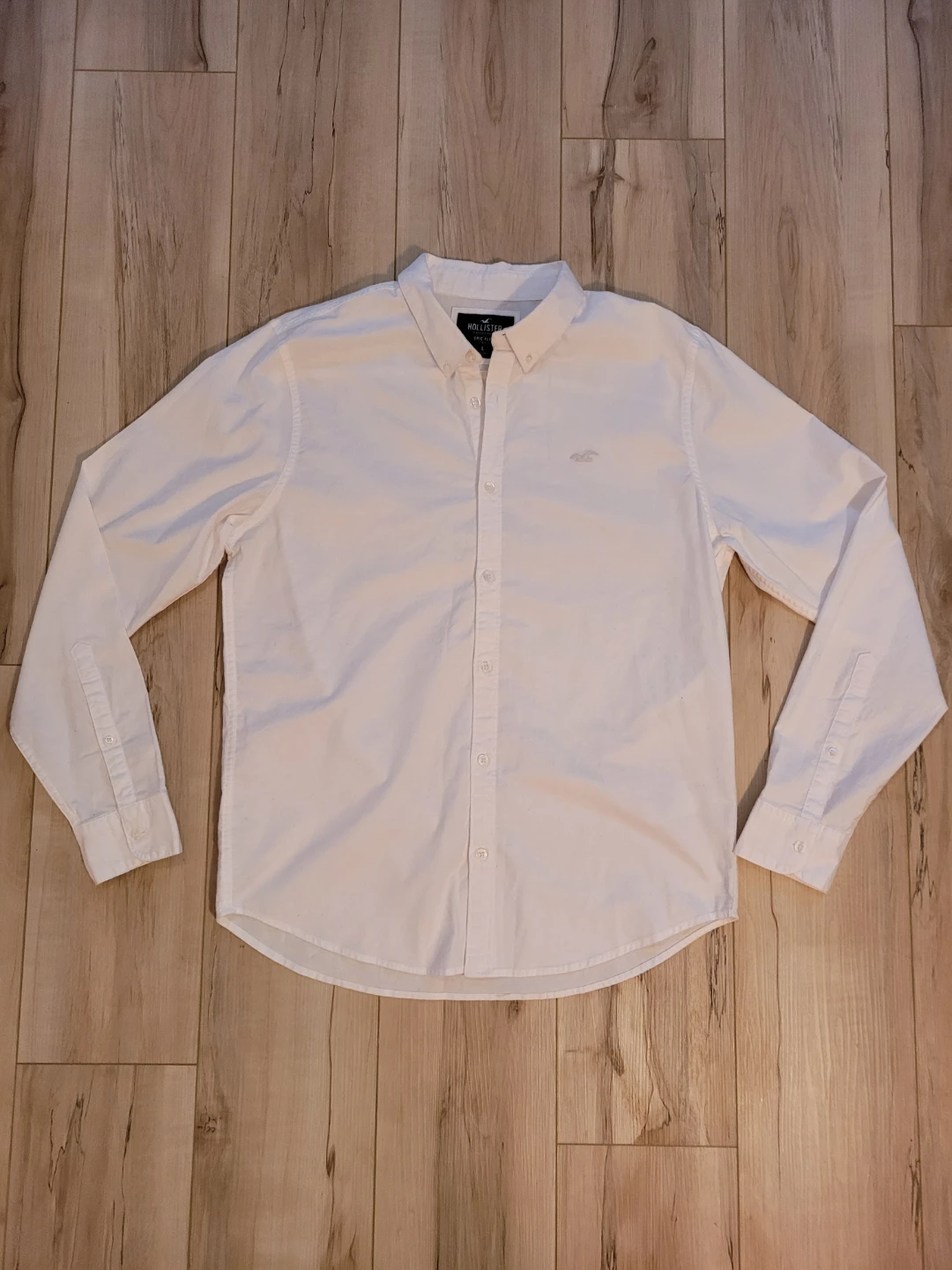 6 Men's Large Shirts: Hollister, H&M, American Eagle - photo 4