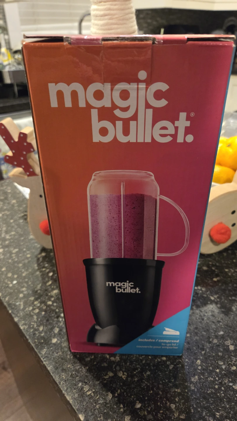 BRAND NEW MAGIC BULLET IN THE BOX