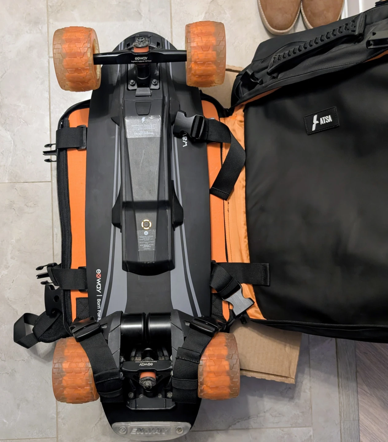 Exway Wave Riot Skateboard & Atsa Skateboard backpack - photo 2