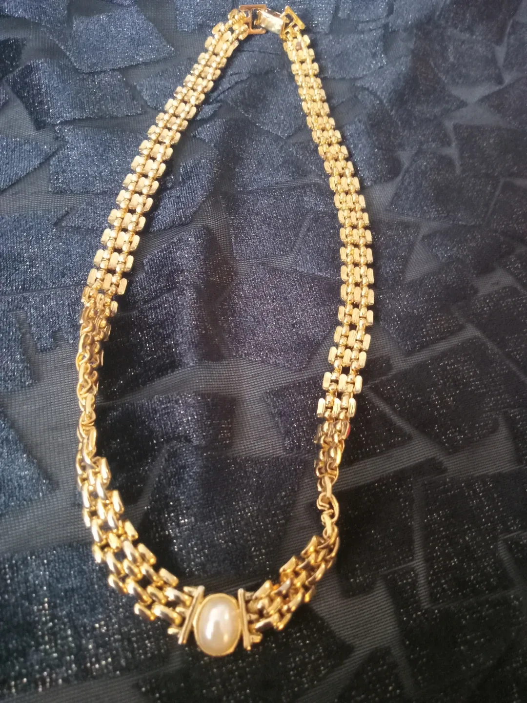 Necklace and Bracelet Set image indicator(4)