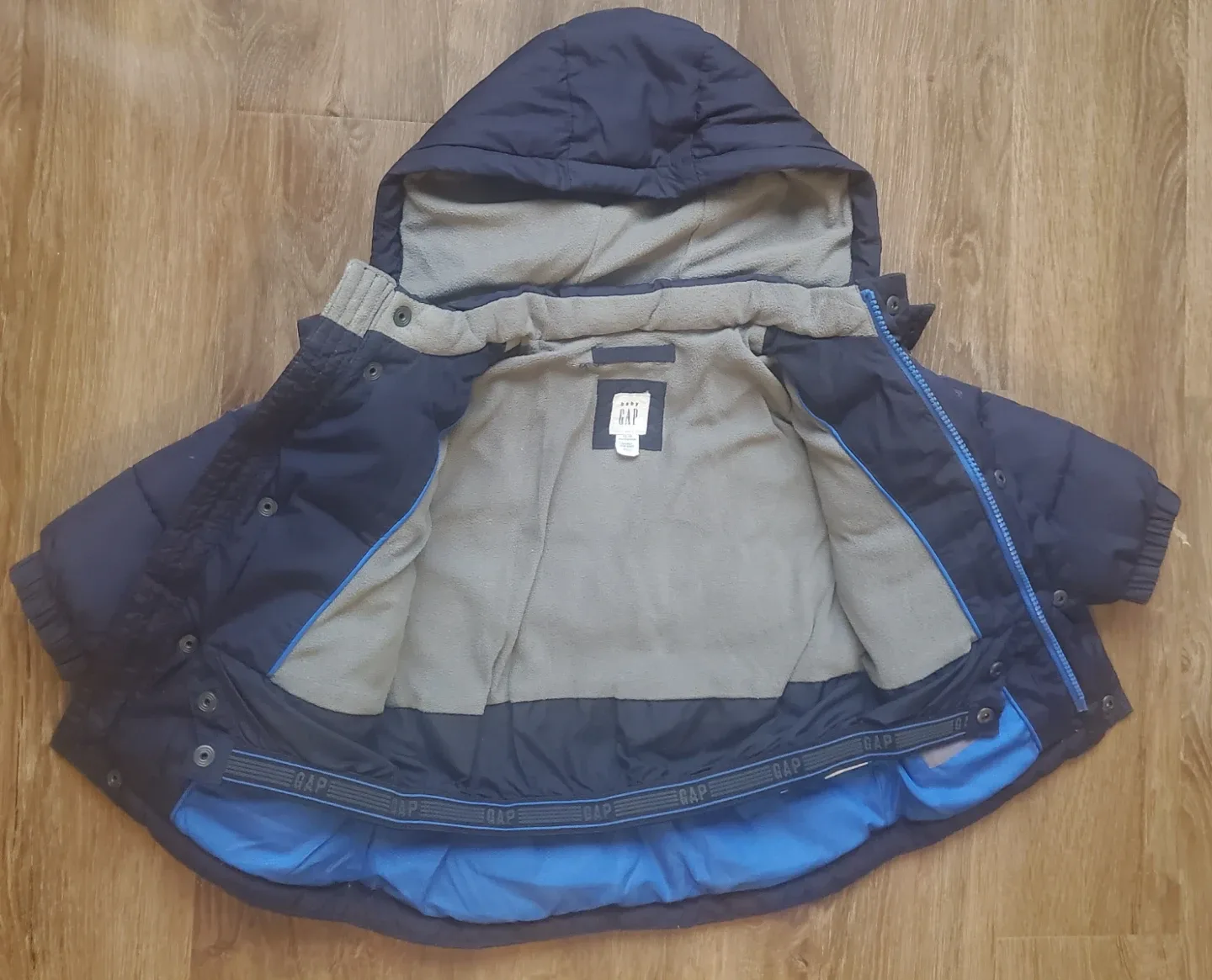 GAP Winter Puffer Jacket 12-18 Months image indicator(7)