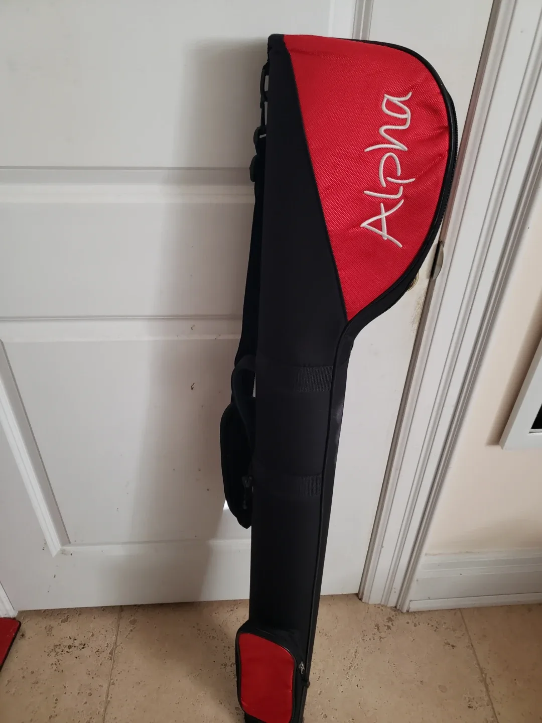 Alpha Golf Club Travel Bag - Red & Black image indicator(2)