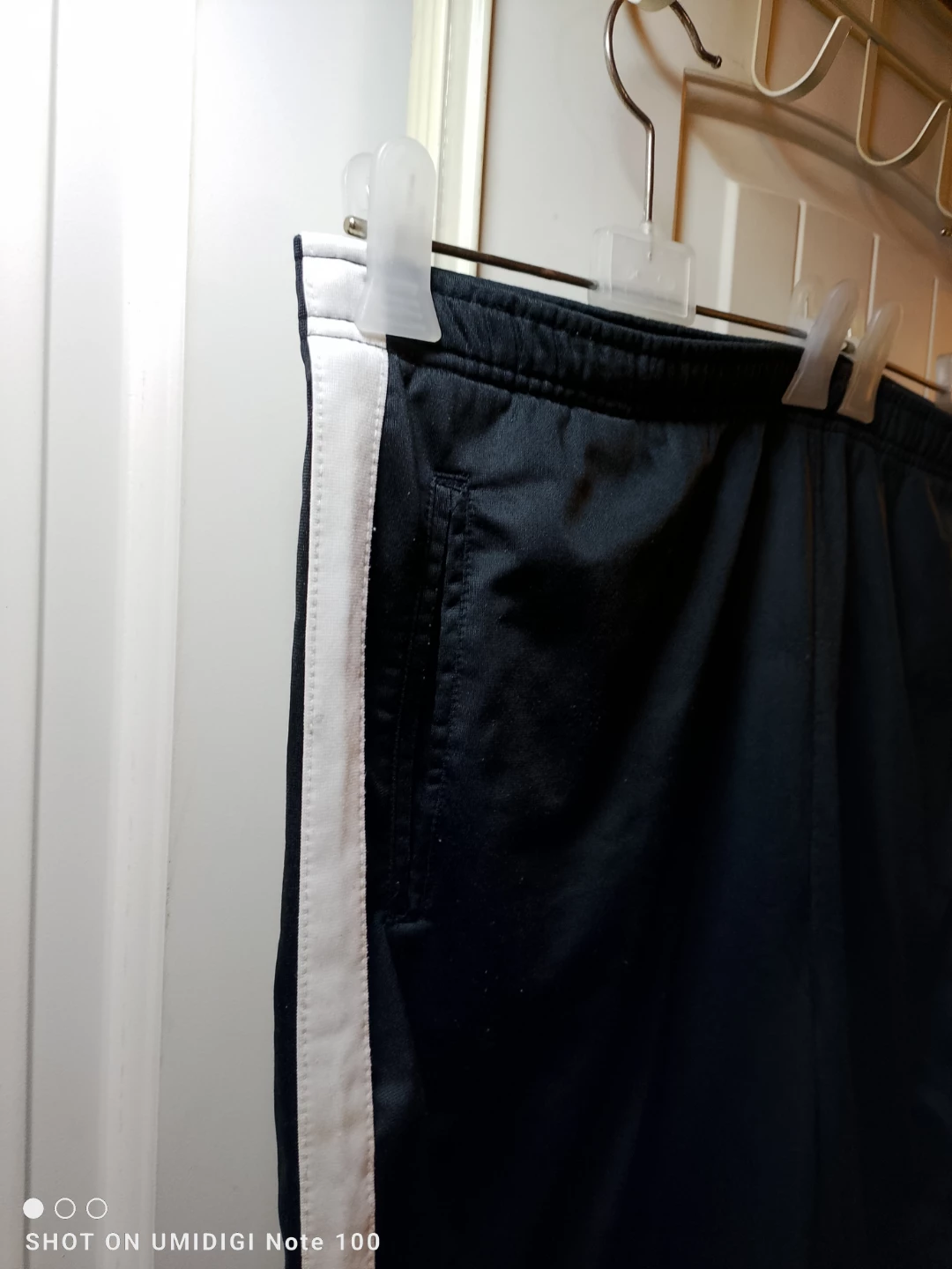 🩳 ➡️ Black Athletic Shorts 🩳 - photo 2