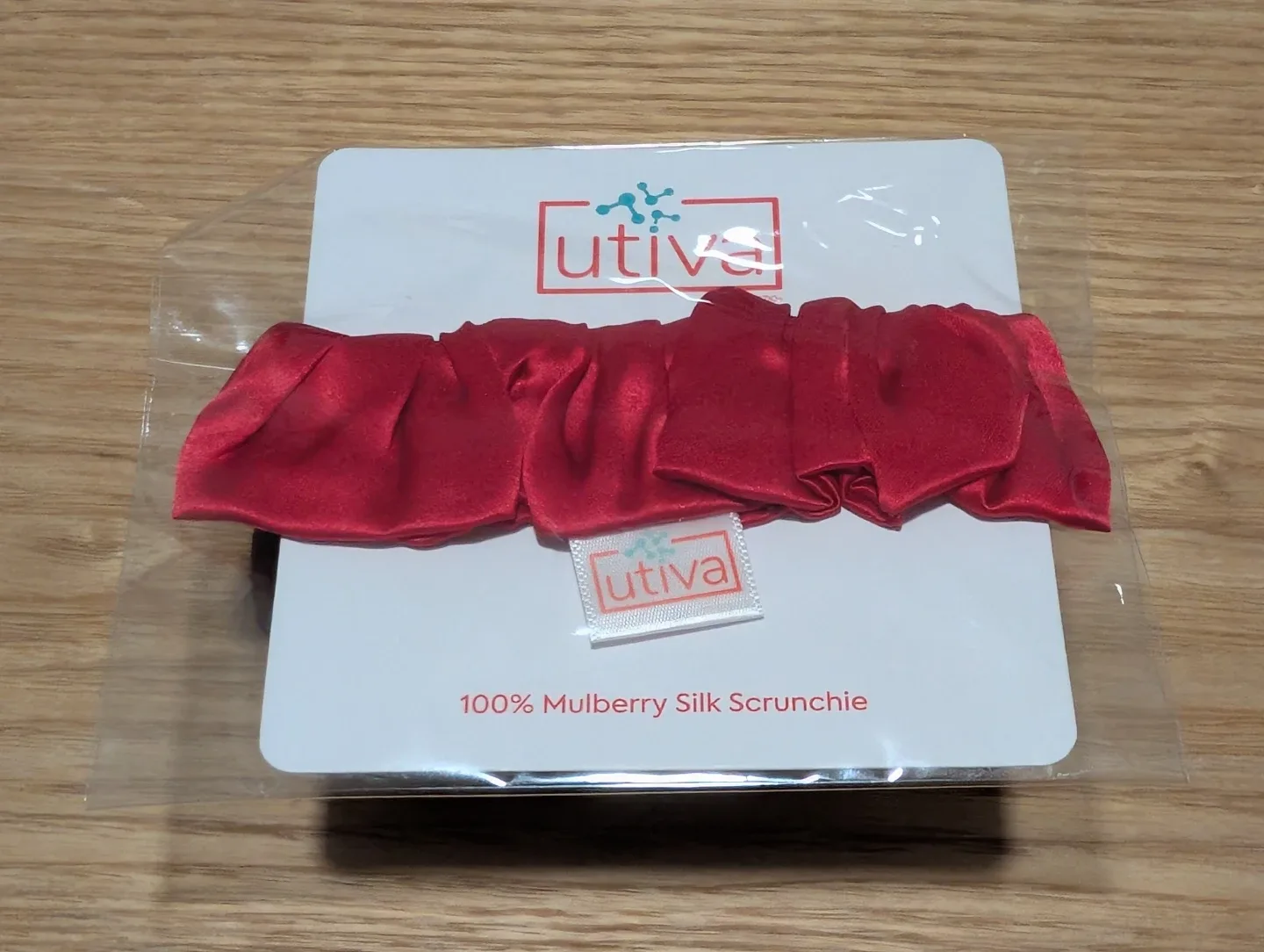 NEW: Utiva Mulberry Silk Scrunchie - Pink Red #Cleanout