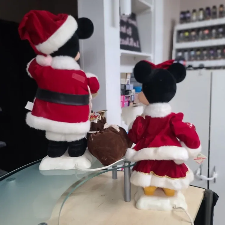Telco Motion-ette Mickey & Minnie Christmas Figures image indicator(3)