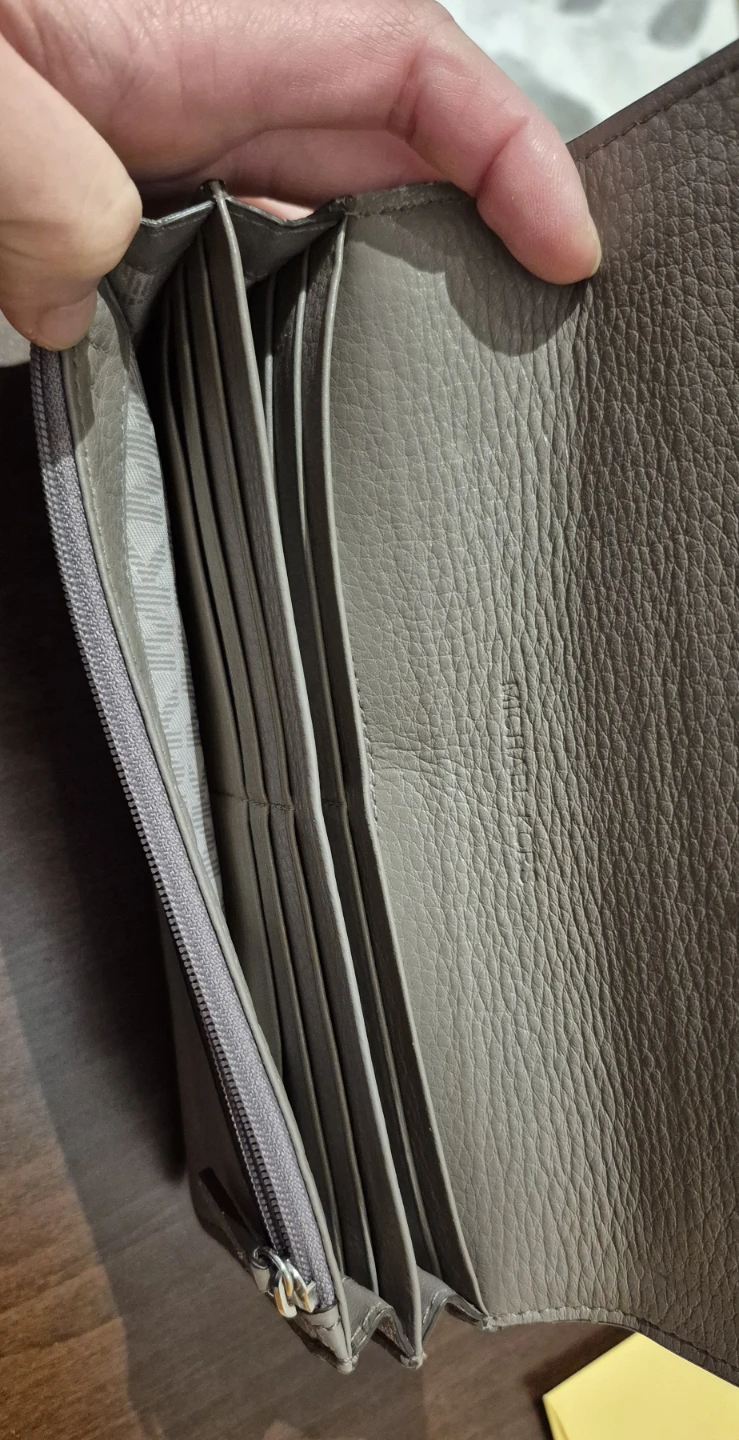 Michael Kors Leather Wallet - Taupe - photo 3