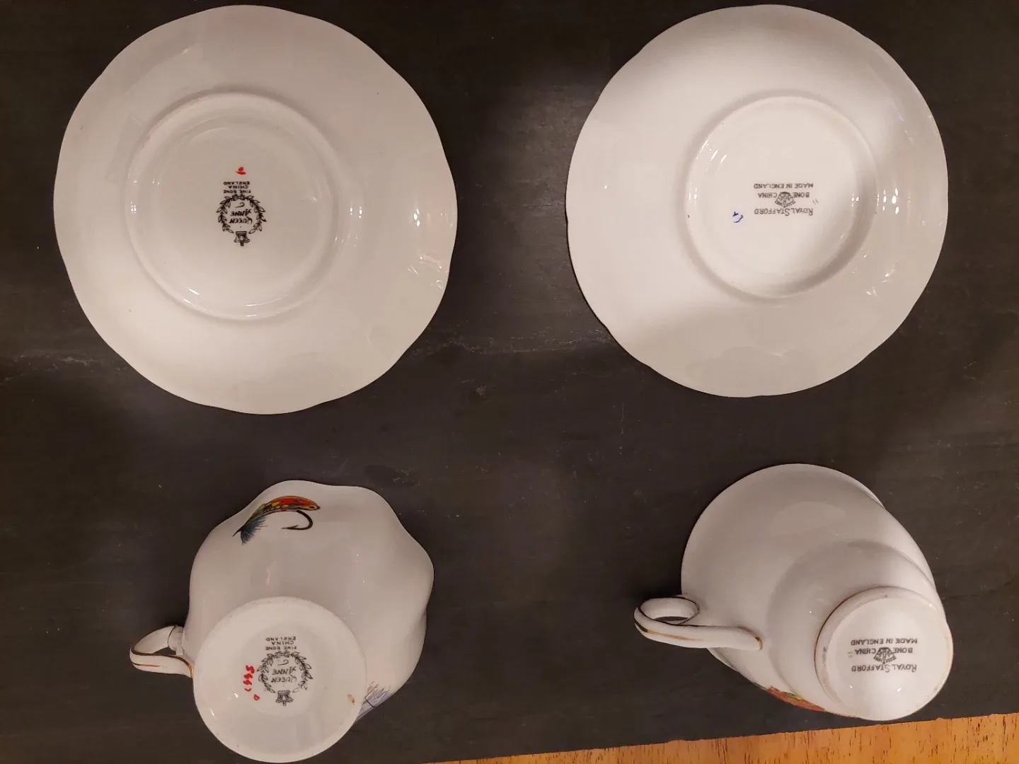 Royal Stafford Bone China Tea Cup & Saucer image indicator(2)