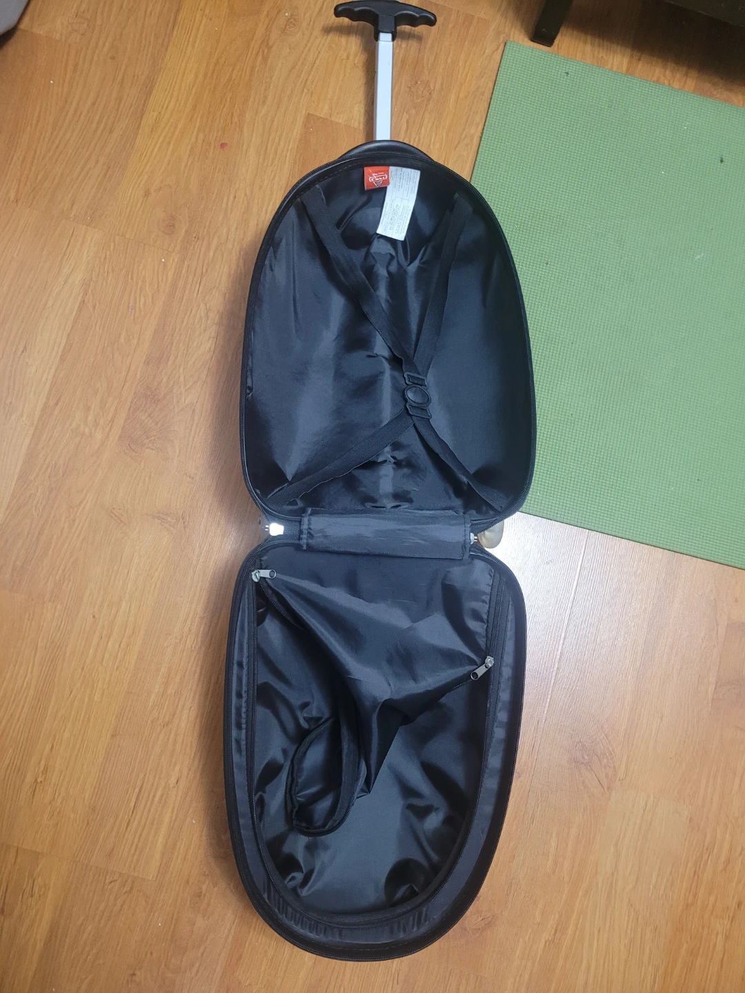 Disney Pixar Cars Rolling Luggage - photo 3