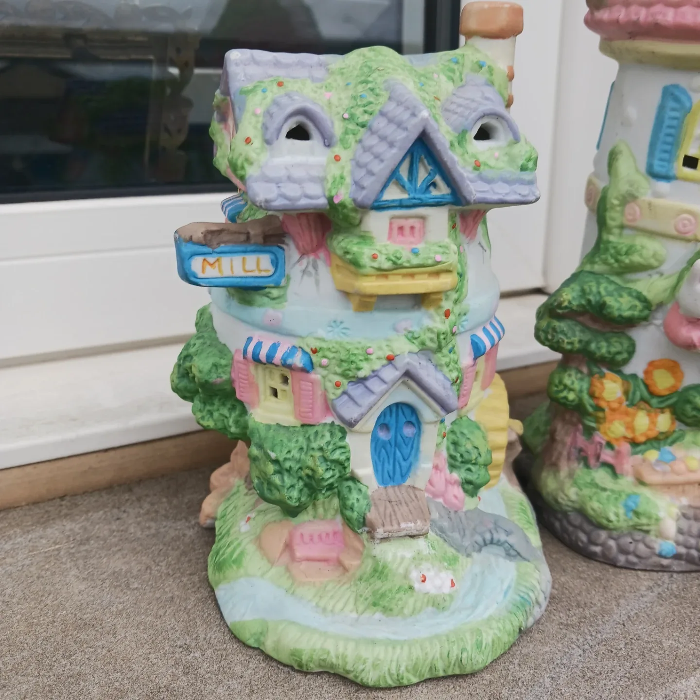 Collectible Ceramic Houses image indicator(2)