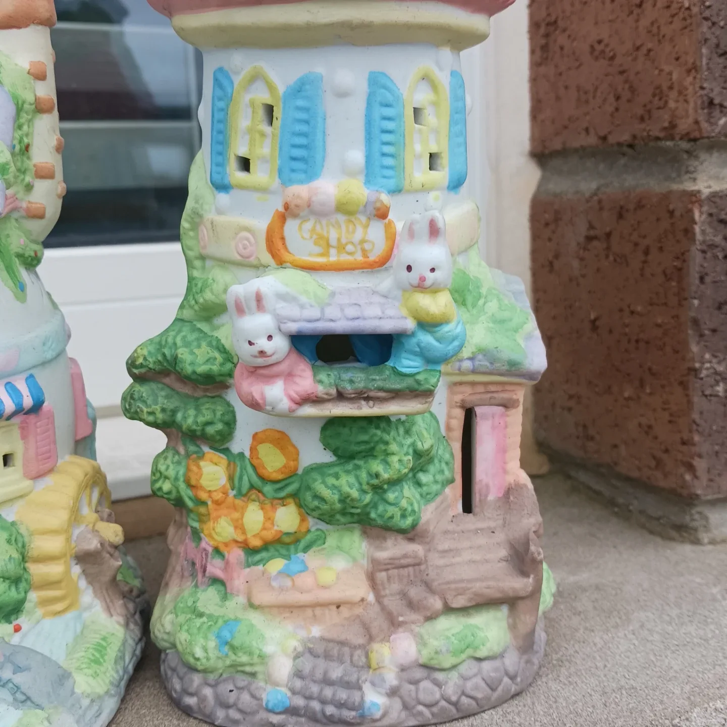 Collectible Ceramic Houses image indicator(3)