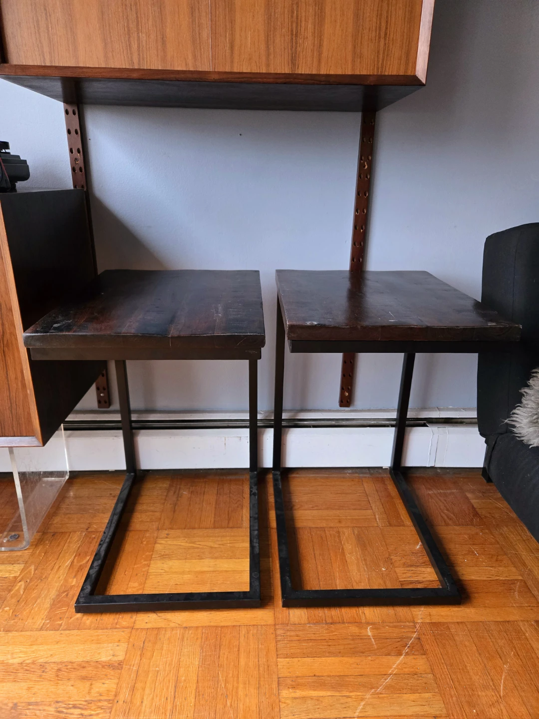 Pair Of Pier 1 Solid Wood End Tables (Price For Both) - photo 4