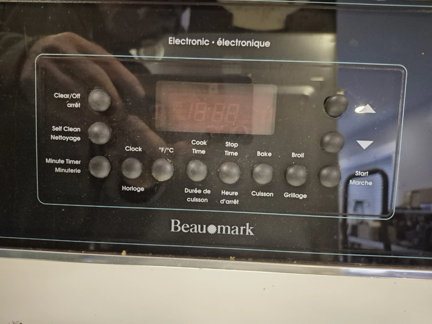 Beaumark Electric Stove - photo 4
