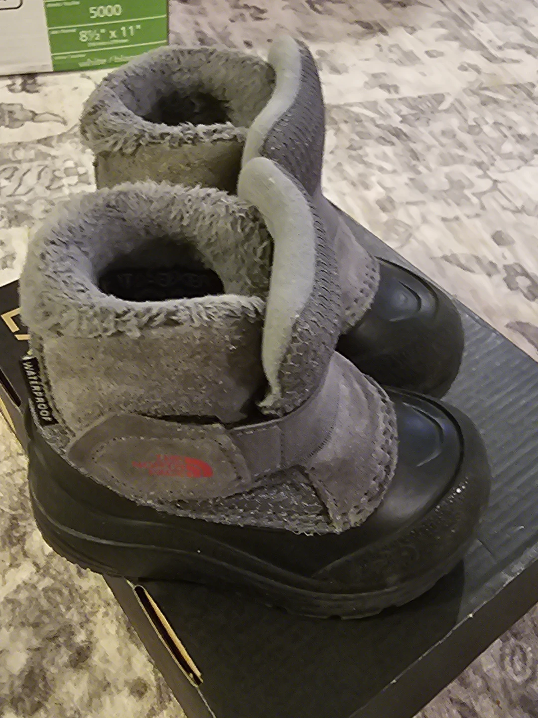 The North Face Kids' Snow Boots - Size 13- 22.5- us 6 Uk 5 - photo 2